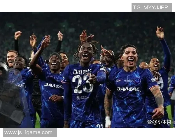 阿斯：世界上只存在两种转会窗，英超的和其他联赛的