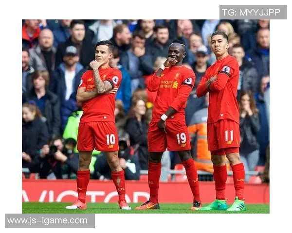 马内盛赞菲尔米诺：人球合一的超级队友，不可或缺的绿茵传奇